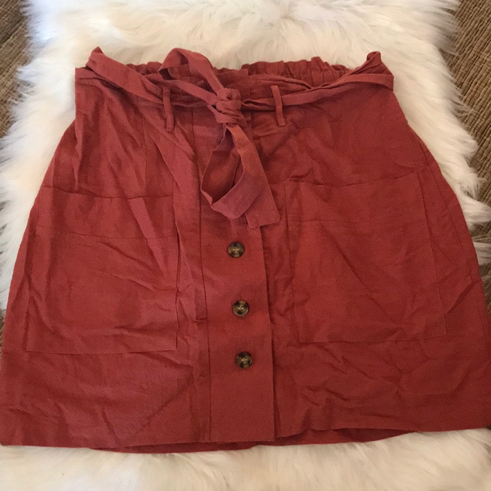 NWOT high waisted skirt